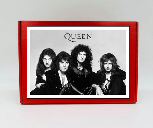 Queen Chocolate & Sweet Gift Box – Personalised Gift